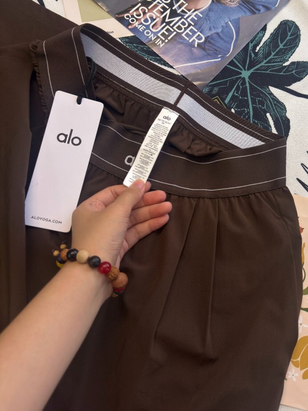 NWT🤎ALO Yoga Suit Up Trouser Espresso🎨 (Regular 30"Inseam) Effortless Chic - Picture 4 of 9